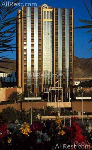 Sheraton Oman Hotel 15